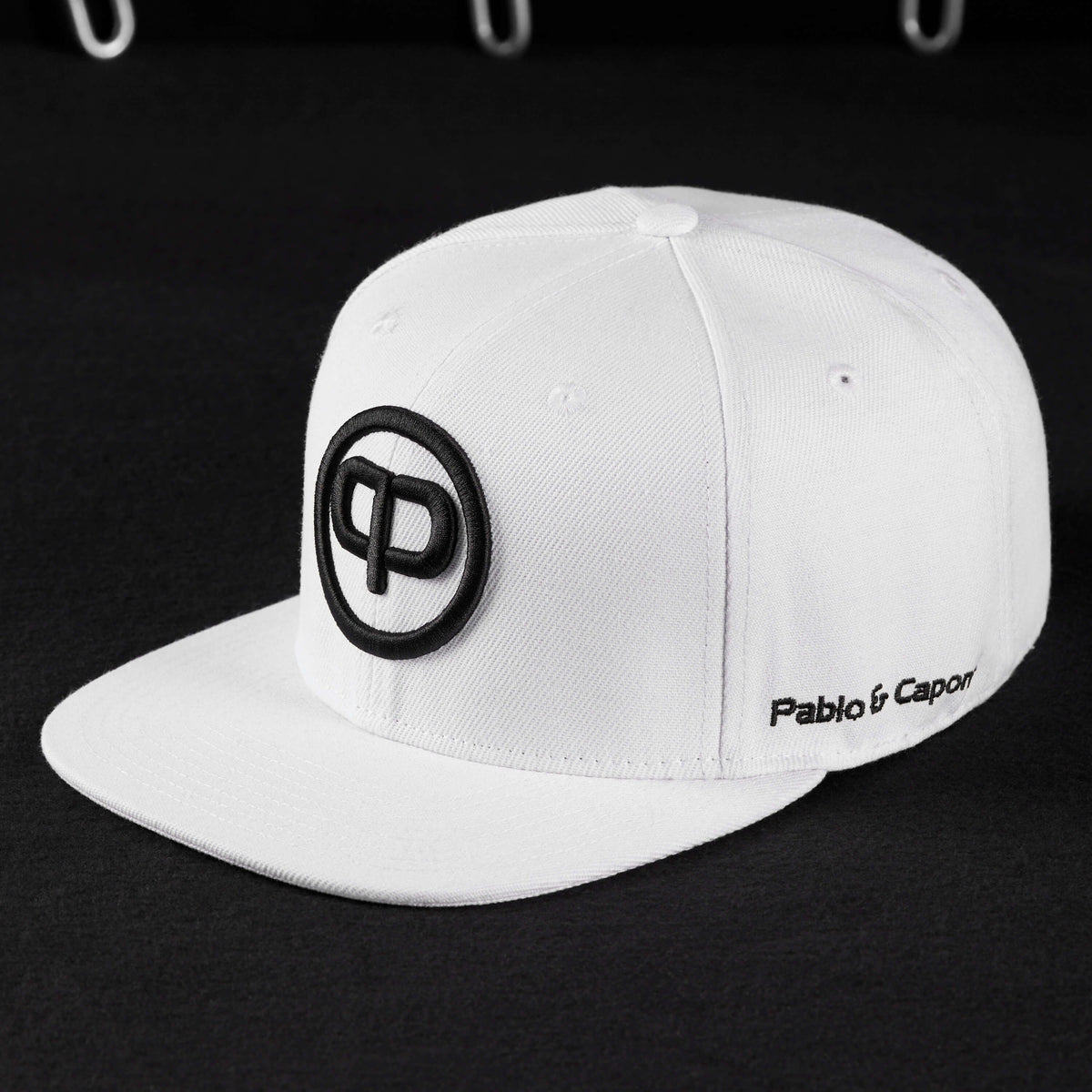 Snapback Cap - Weiss Schwarz - Pablo & Capone