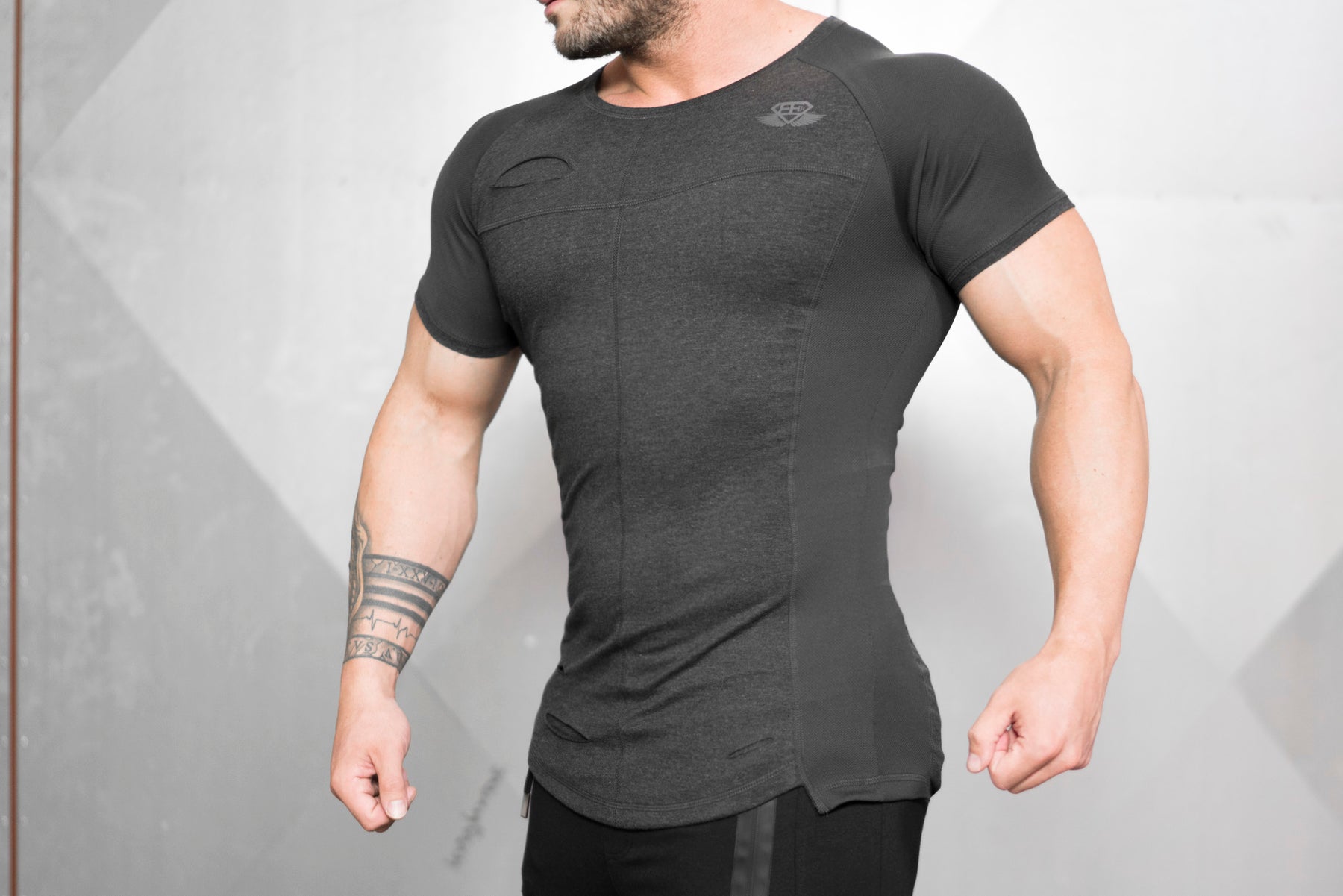 Body Engineers - SVGE FENRIR Prometheus Shirt – Anthra - Seitlich
