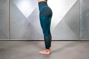 Body Engineers - ATHENA CAMO Seamless Legging High Waist – Ocean Deep