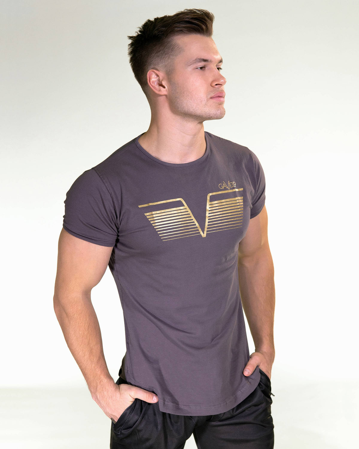 Gavelo - Sports Tee - Vintage Purple - Vorderseite