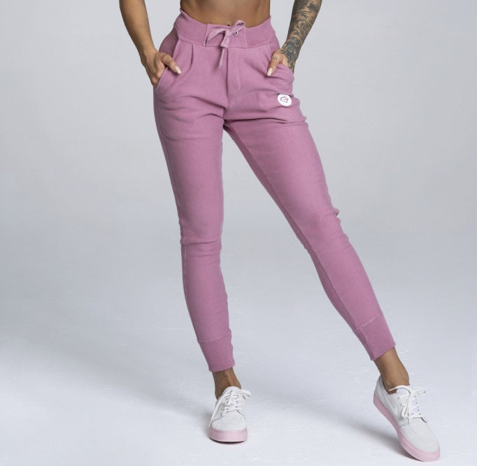 Gym Glamour - Boyfriend Sweatpants - Dirty Pink - Vorderseite Detail