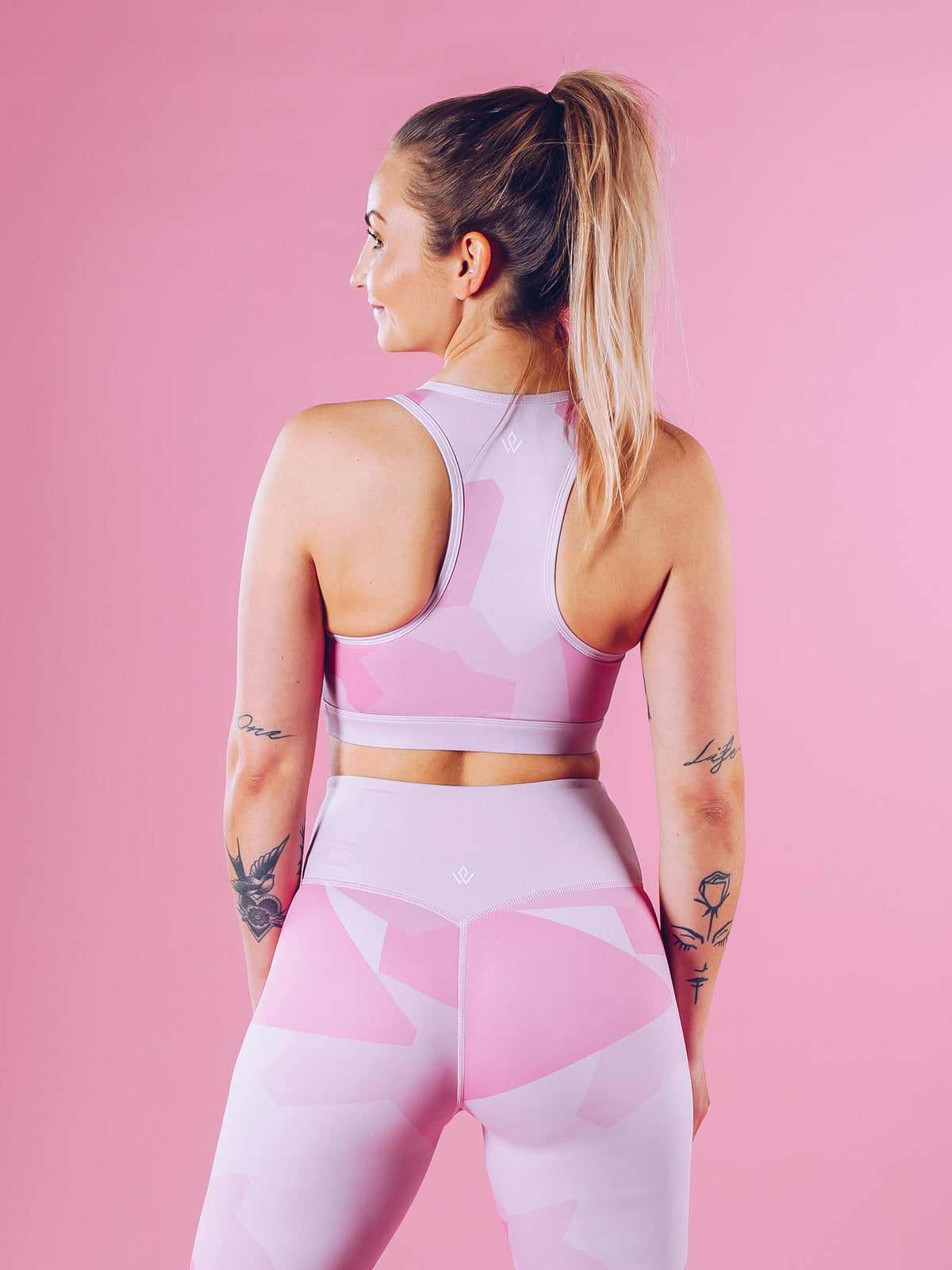 Workout Empire - Camo Muscle Bra - Pink Camo - Rückseite