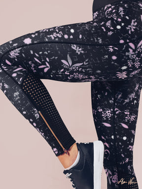 Workout Empire - Floral Leggings - Obsidian - Seitlich Detail