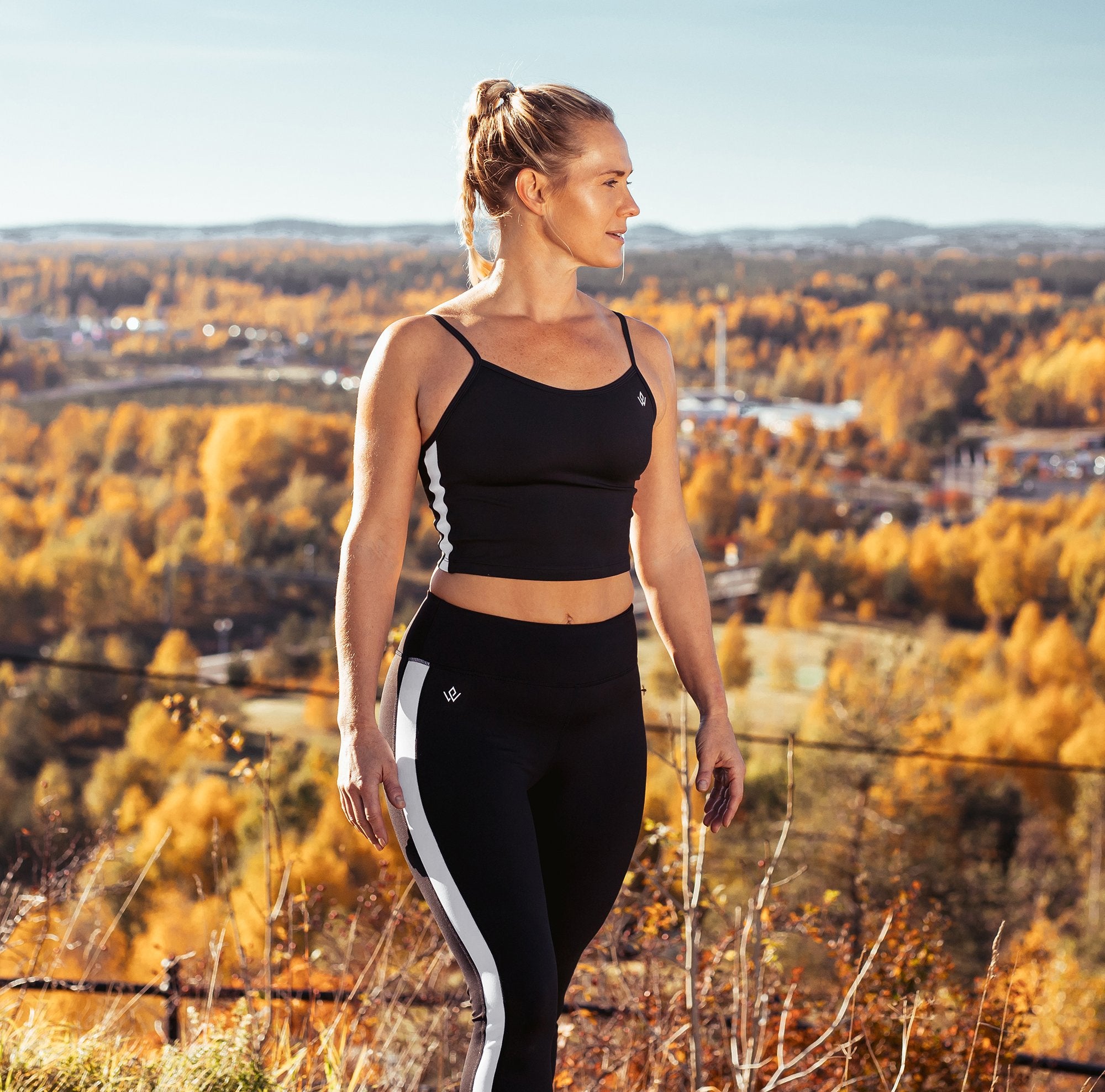 Workout Empire - Strike Crop Tank - Obsidian - Beispiel
